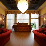 Mokinba Montebianco 4*