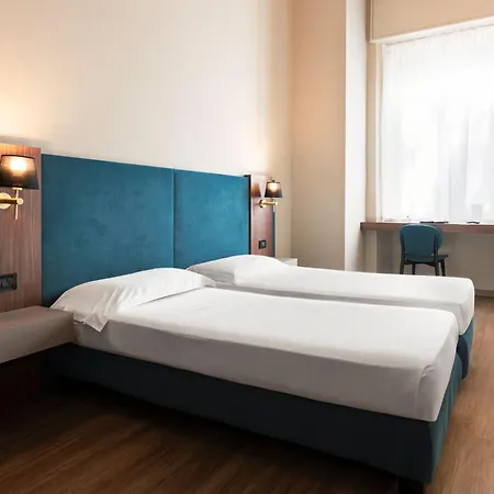 Hotel Mokinba Montebianco Mailand