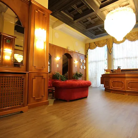 Hotel Mokinba Montebianco Mailand