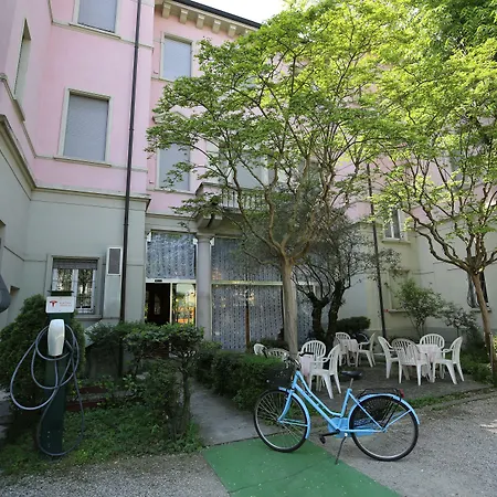 モンテビアンコ モキンバ ホテルズ