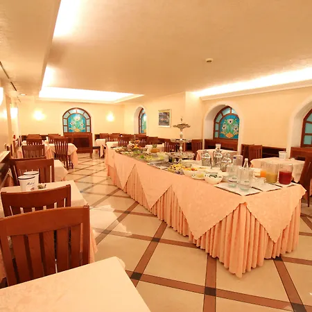 Hotel Mokinba Montebianco 4*