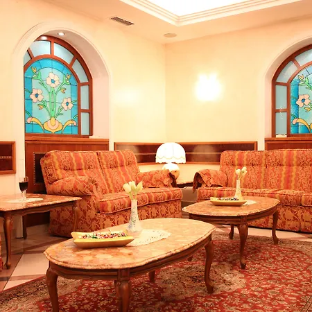 فندق موكينبا مونتيبانكو 4*